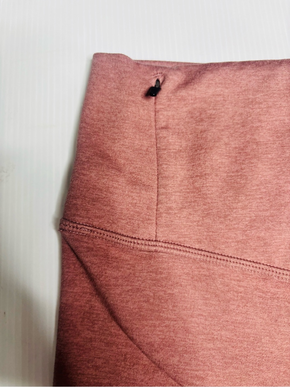 Vuori Clean Elevation Shorty Bike Shorts in Pink Heather - Picture 7 of 7